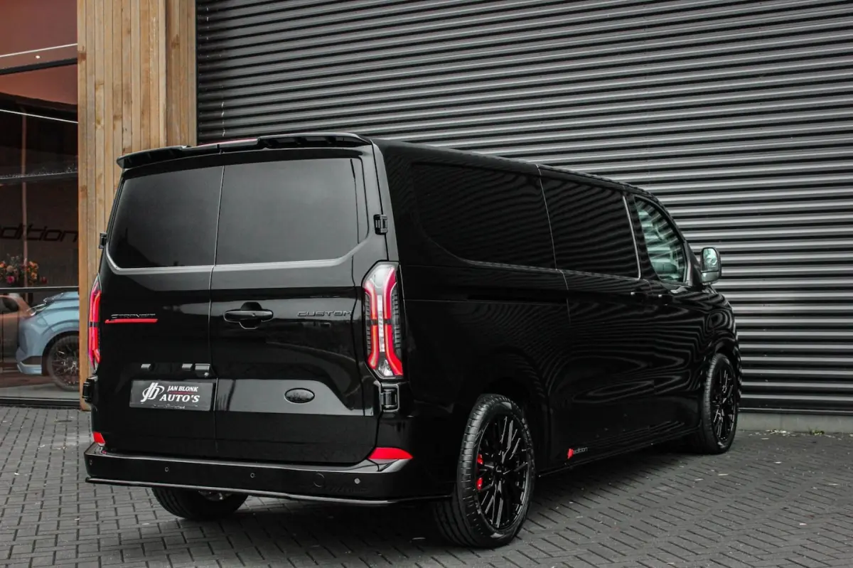 340 L2H1 Limited 71 kWh 218PK / JB- EDITON / CAMERA / 370KM RANGE / APPLE CARPLAY /DRIVERS