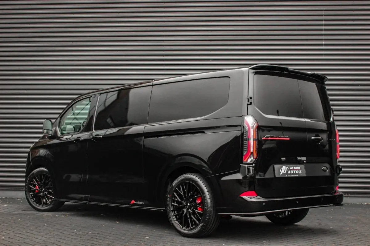 340 L2H1 Limited 71 kWh 218PK / JB- EDITON / CAMERA / 370KM RANGE / APPLE CARPLAY /DRIVERS