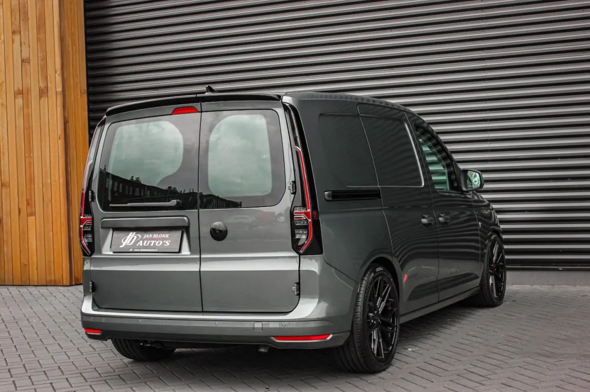2.0 TDI DSG 122PK / JB- EDITION / LEDEREN BEKLEDING / MAXTRON / FULL OPTIONS / VERLAGINGSV