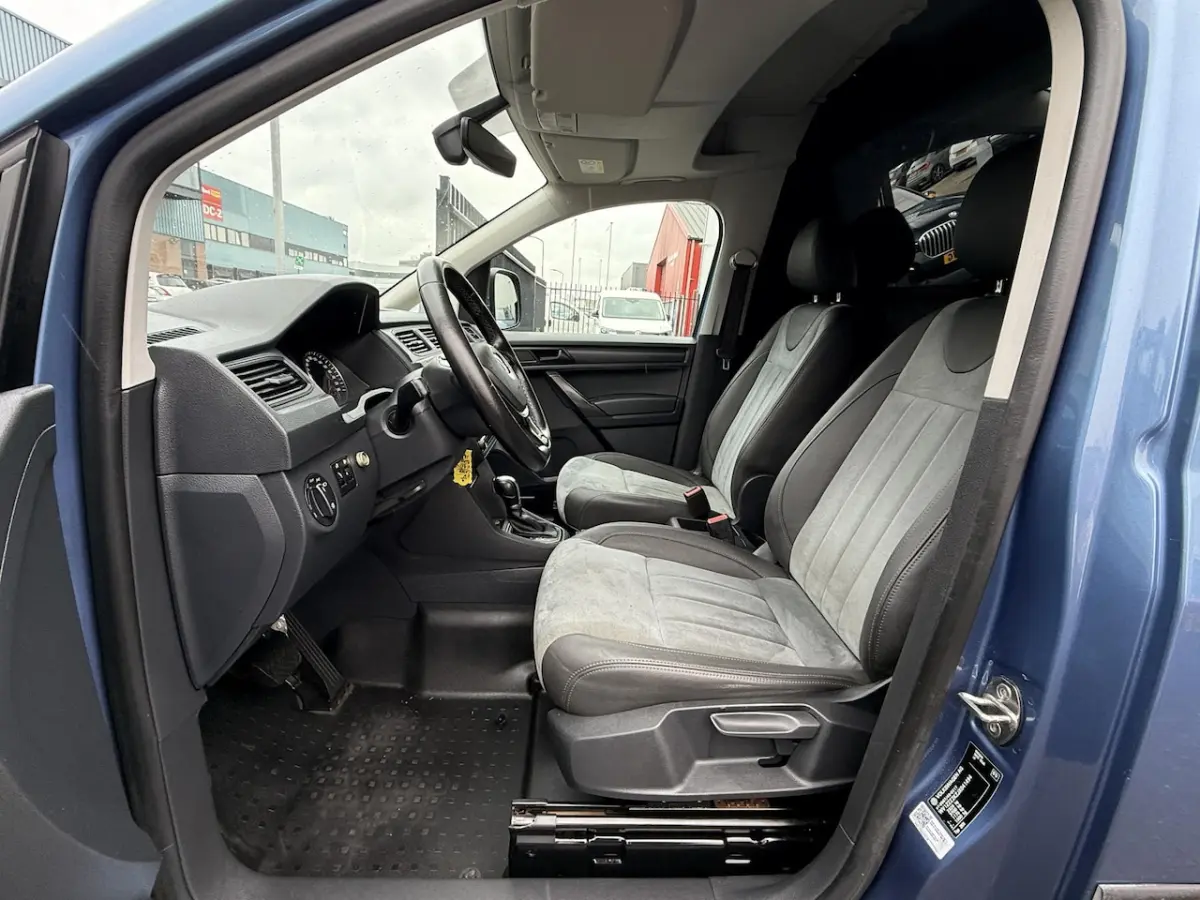 2.0 TDI L2H1 BMT Highline Euro 6 DSG Alcantara NAVI APPLE CARPLAY