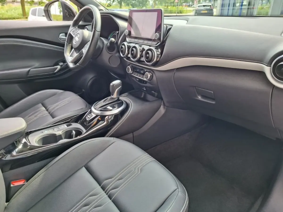 1.6 HYBRIDE PREMIERE EDITION AUTOMAAT LEDER NAVI