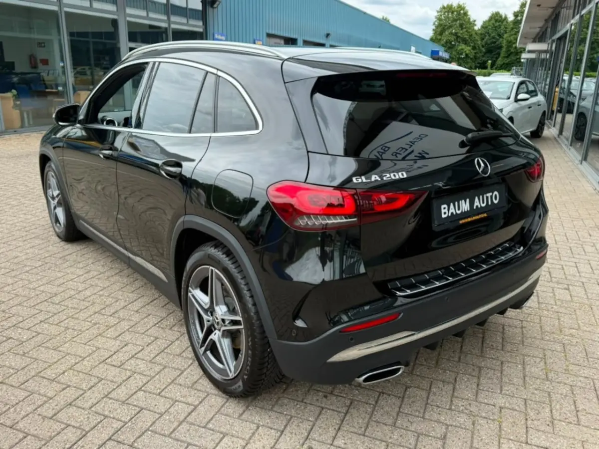 200 AMG LINE AUTOMAAT NAVI PDC-CAMERA STOELVW