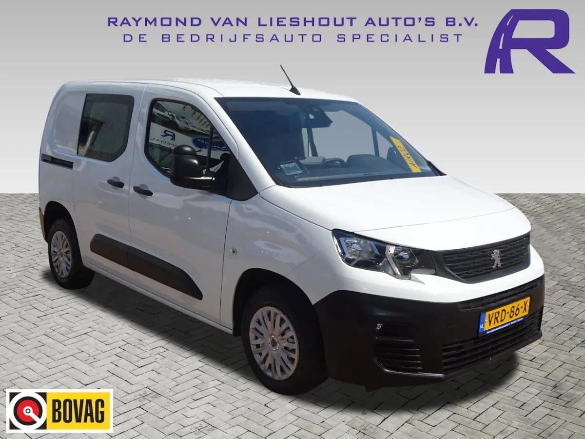 1.2 PureTech Pro BENZINE AIRCO NAVI CRUISE CONTROL PDC SCHUIFDEUR