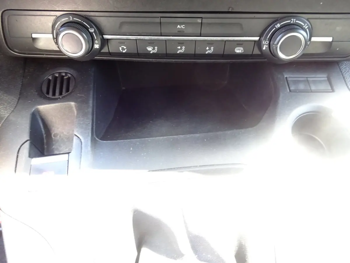 1.2 PureTech Pro BENZINE AIRCO NAVI CRUISE CONTROL PDC SCHUIFDEUR
