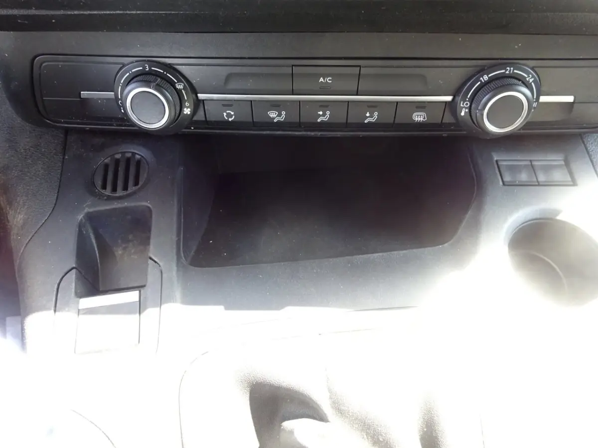 1.2 PureTech Pro BENZINE AIRCO NAVI CRUISE CONTROL PDC SCHUIFDEUR