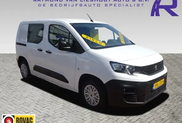 1.2 PureTech Pro BENZINE AIRCO NAVI CRUISE CONTROL PDC SCHUIFDEUR