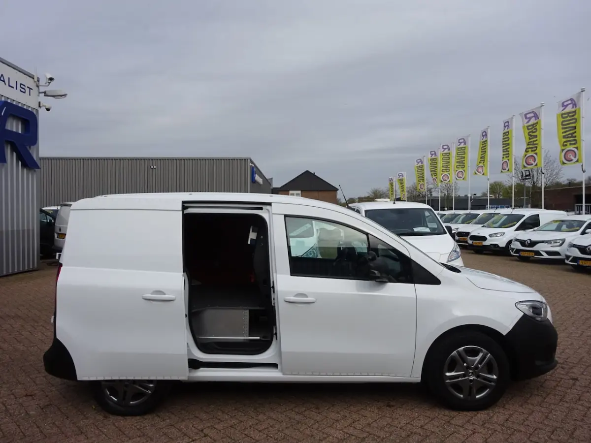 108 CDI L1 Pro MBUX AIRCO CRUISE CONTROL NAVIGATIE