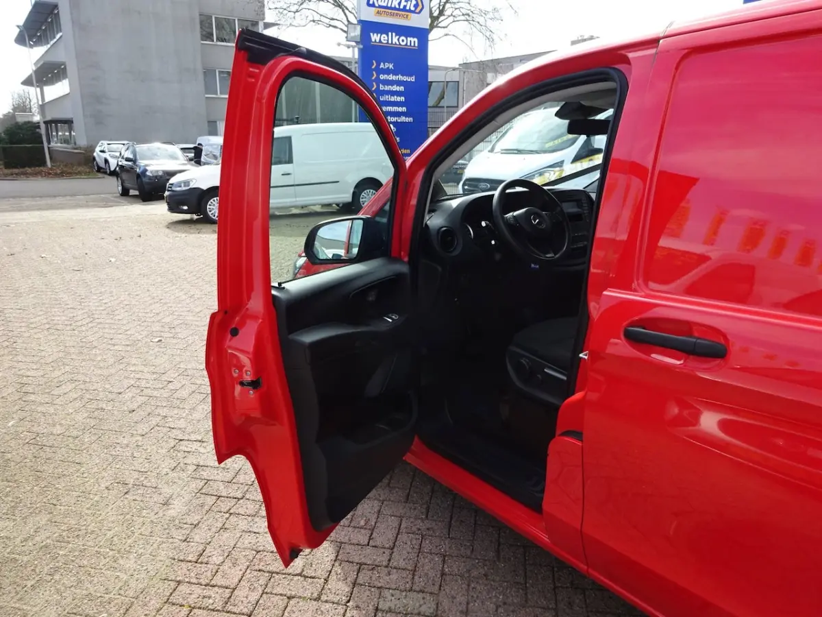 114 CDI L2 AUTOMAAT ALLEEN HANDEL/EXPORT READ TEXT
