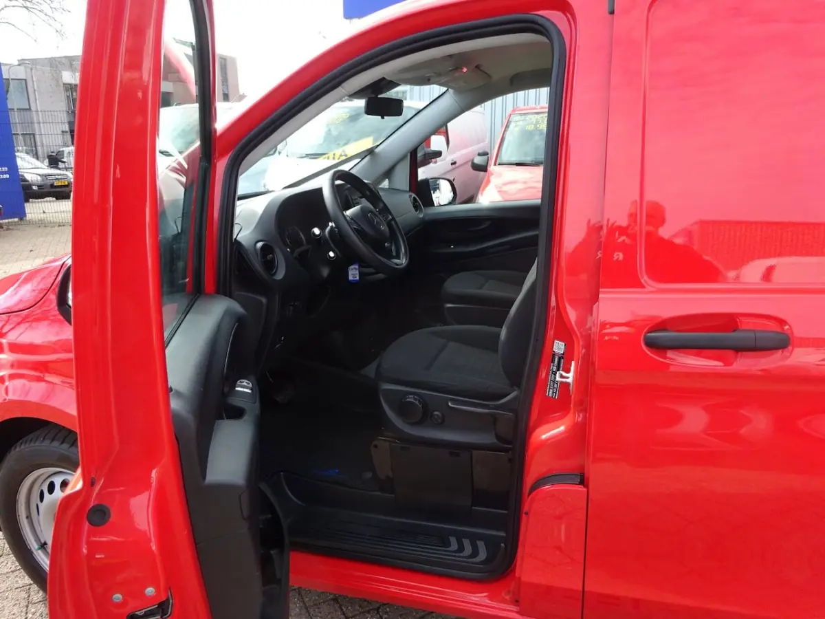 114 CDI L2 AUTOMAAT ALLEEN HANDEL/EXPORT READ TEXT