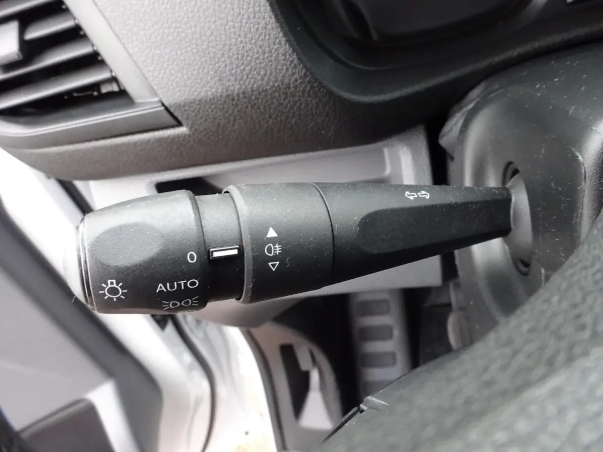 2.0 BlueHDI 145 PK Premium AIRCO NAVI CRUISE CONTROL 3 ZITS