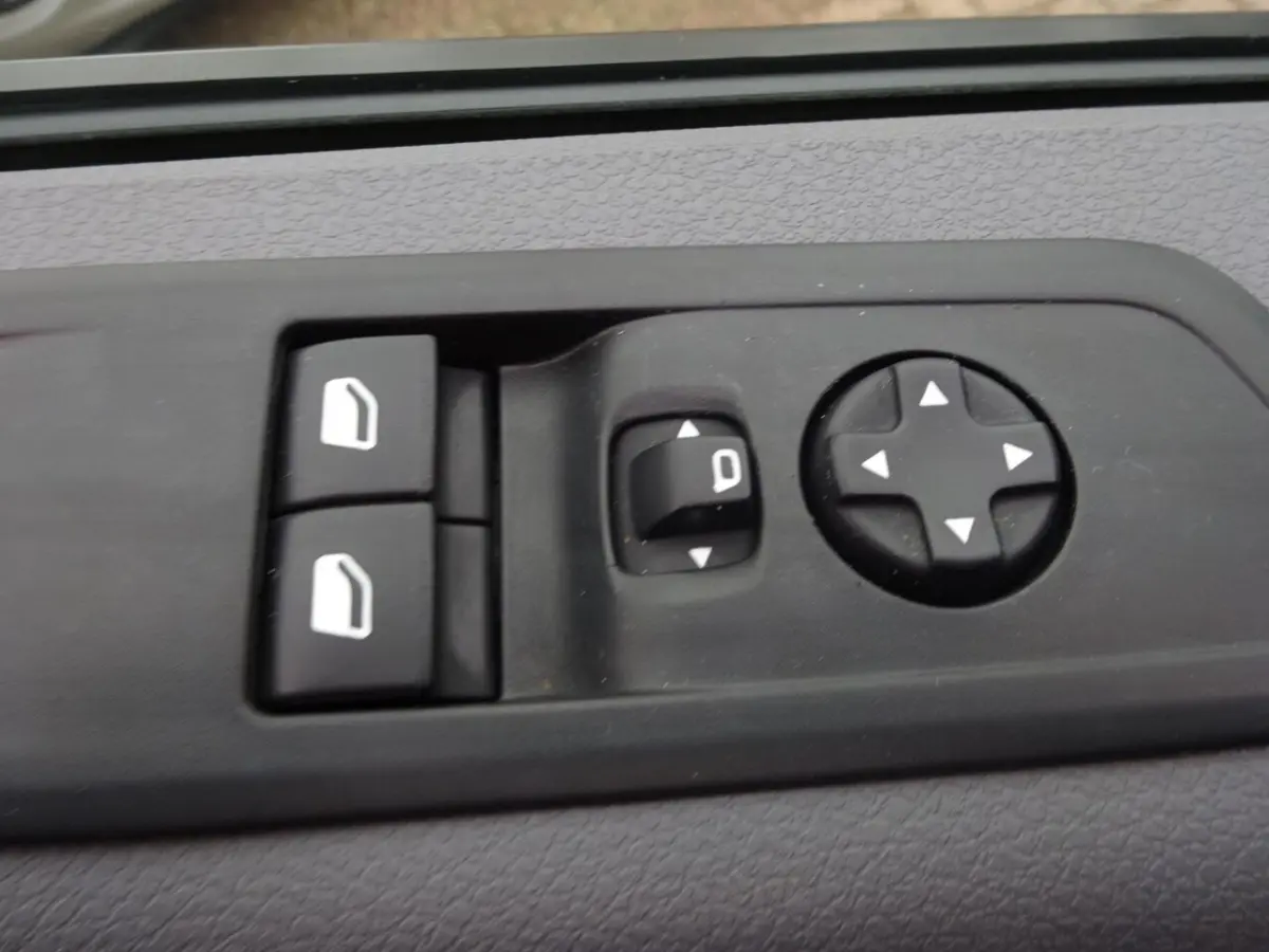 2.0 BlueHDI 145 PK Premium AIRCO NAVI CRUISE CONTROL 3 ZITS