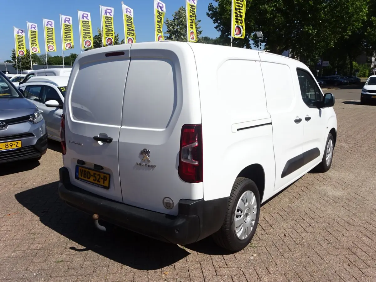 1.6 BlueHDI Premium Long 100 PK AIRCO NAVI DAB CRUISE