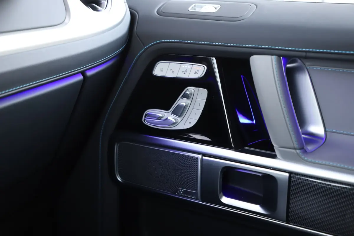 580 EQ Edition One 116 kWh | 587PK | Massage | Burmester | Carbon | Keyless-go | Stoelkoel