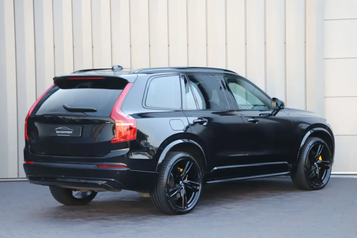 2.0 T8 Recharge AWD R-Design | 455 PK | Luchtvering | 7-Persoons | Pano | Keyless-go | Mem