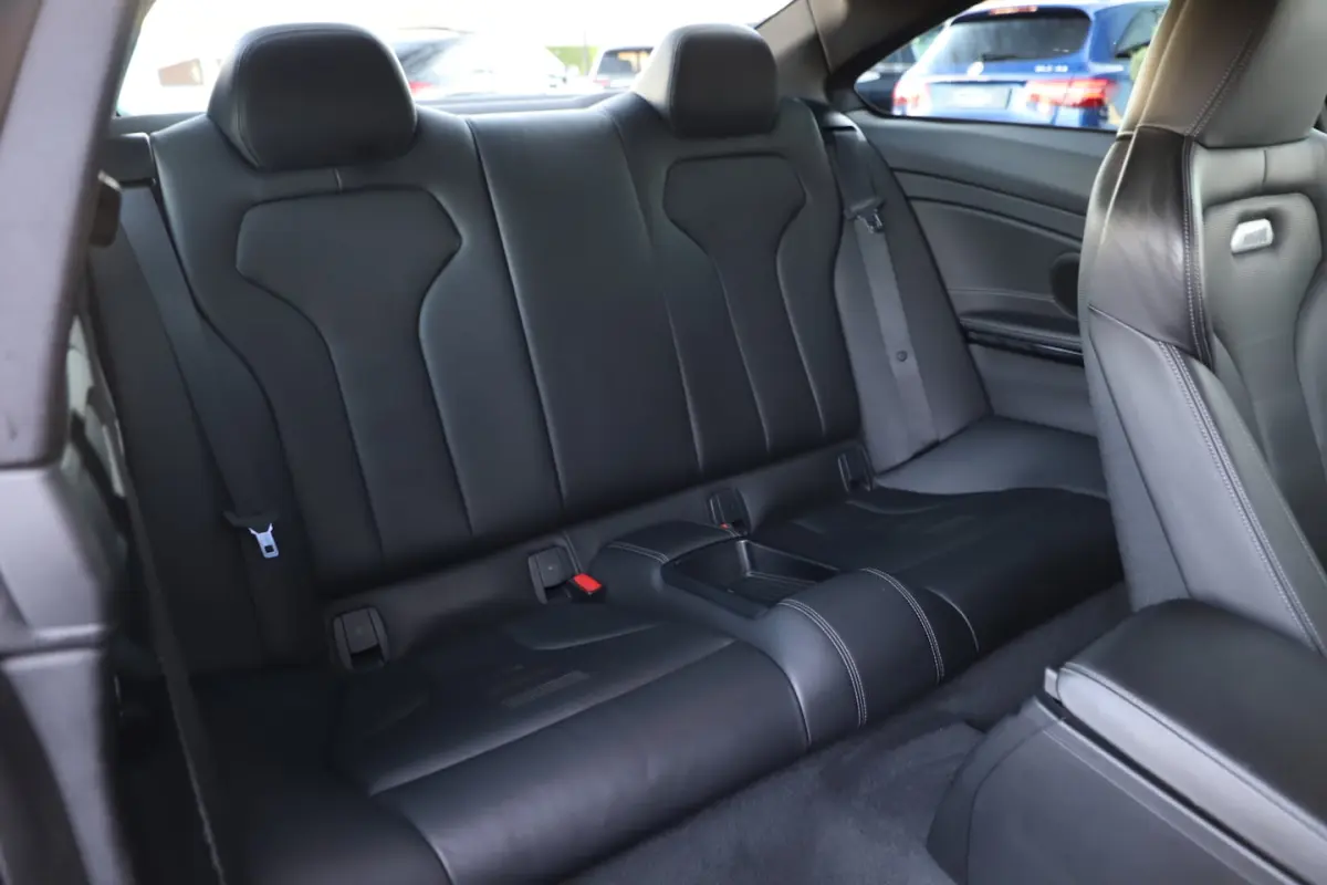 M4 | 431PK | Head-up | Keyless-go | Carbon | Schaalstoelen | Memory | Carplay | Stoelverwa