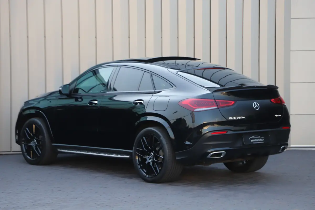 350e AMG 4-Matic | 333PK | Pano | Keyless-go | Sfeerverlichting | Memory | Distronic+ | Mu