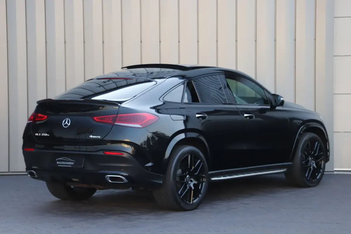 350e AMG 4-Matic | 333PK | Pano | Keyless-go | Sfeerverlichting | Memory | Distronic+ | Mu