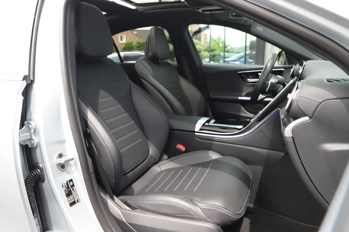 300e AMG | 313PK | Pano | Head-up | Keyless-go | Memory | Leder | Digital-light | Stoelver