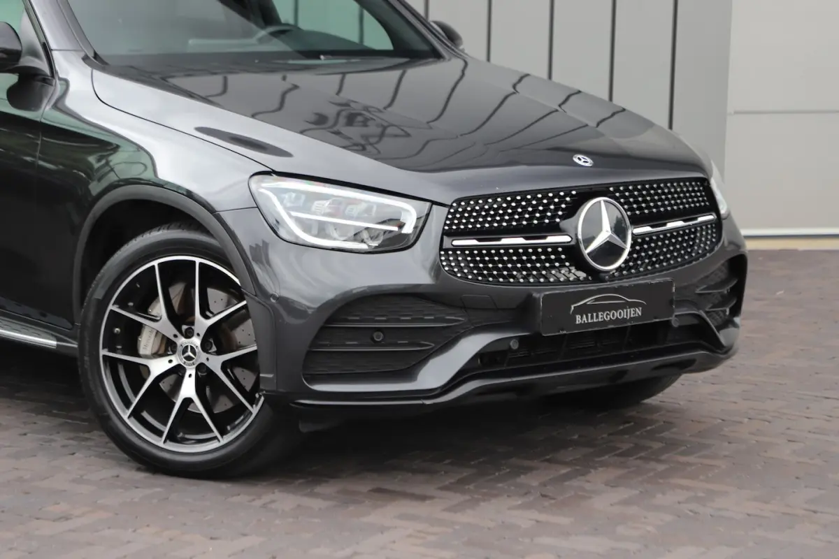 300 AMG 4-Matic | 258PK | Schuifdak | Trekhaak | Led | Carplay | Distronic | Leder | Stoel