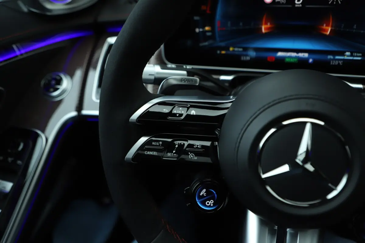 AMG 63 S E Performance Lang | 802PK | Head-up | Entertainment | Massage | Carbon | 4W-Stur