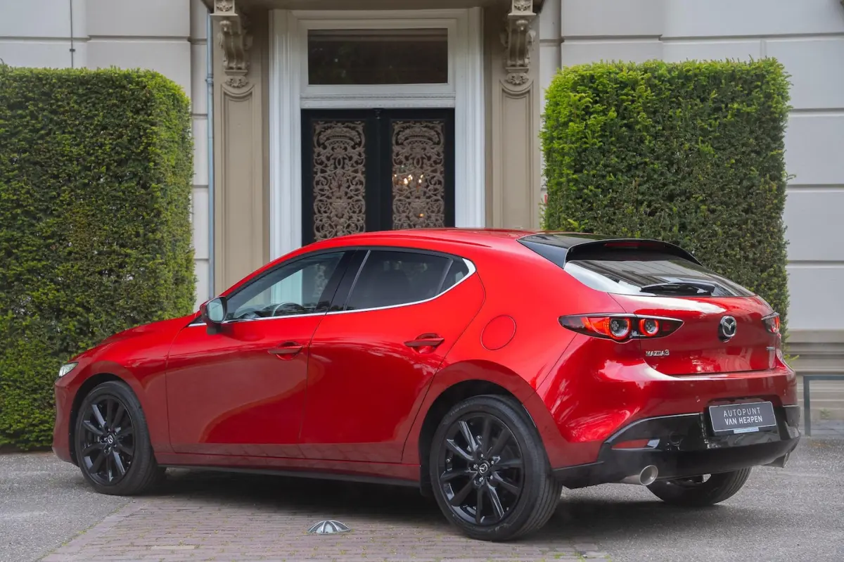 3 2.0 e-SkyActiv-X M Hybrid 186 Luxury 360 CAM | LEDER | MEMORY | BOSE | HUD | CARPLAY