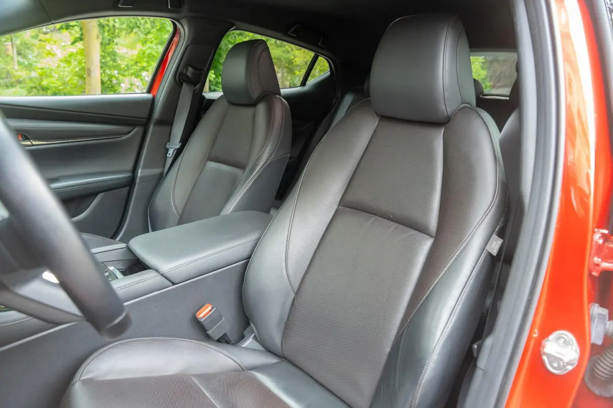 3 2.0 e-SkyActiv-X M Hybrid 186 Luxury 360 CAM | LEDER | MEMORY | BOSE | HUD | CARPLAY