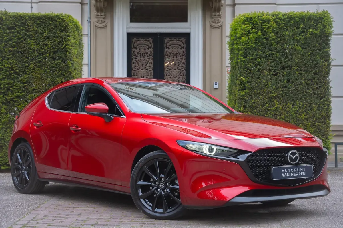 3 2.0 e-SkyActiv-X M Hybrid 186 Luxury 360 CAM | LEDER | MEMORY | BOSE | HUD | CARPLAY