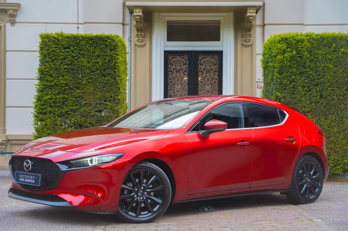 3 2.0 e-SkyActiv-X M Hybrid 186 Luxury 360 CAM | LEDER | MEMORY | BOSE | HUD | CARPLAY