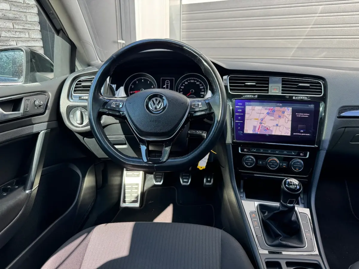 1.4 TSI R-Line Navi, Pano, Camera, Adaptive Cruise, Stoel/Stuurverwarming