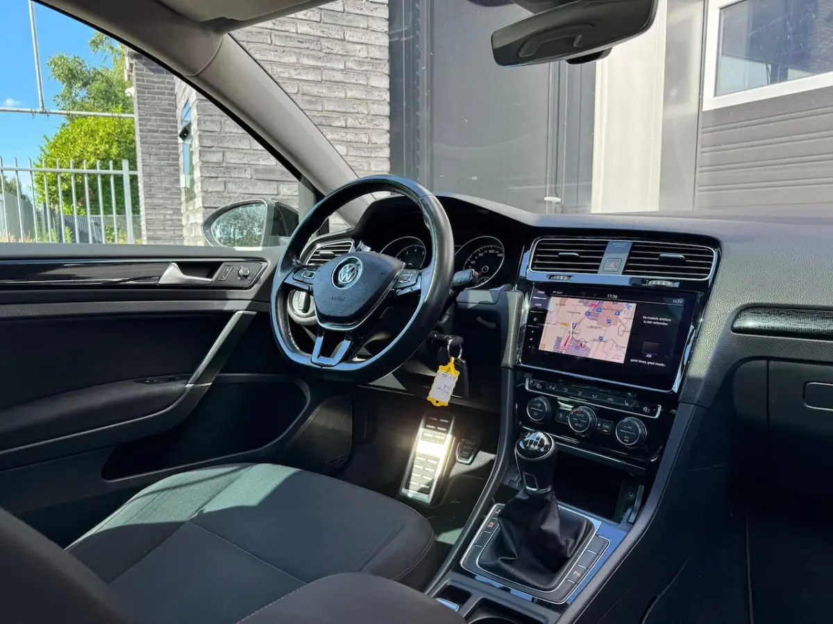 1.4 TSI R-Line Navi, Pano, Camera, Adaptive Cruise, Stoel/Stuurverwarming