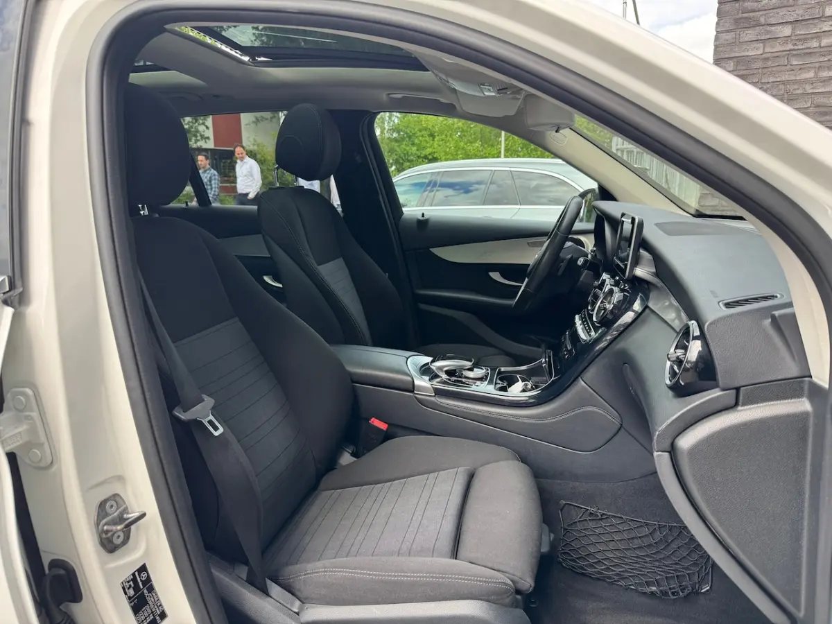 220 d 4MATIC Prestige Xenon/Led, Pano, Navi, Cruise,