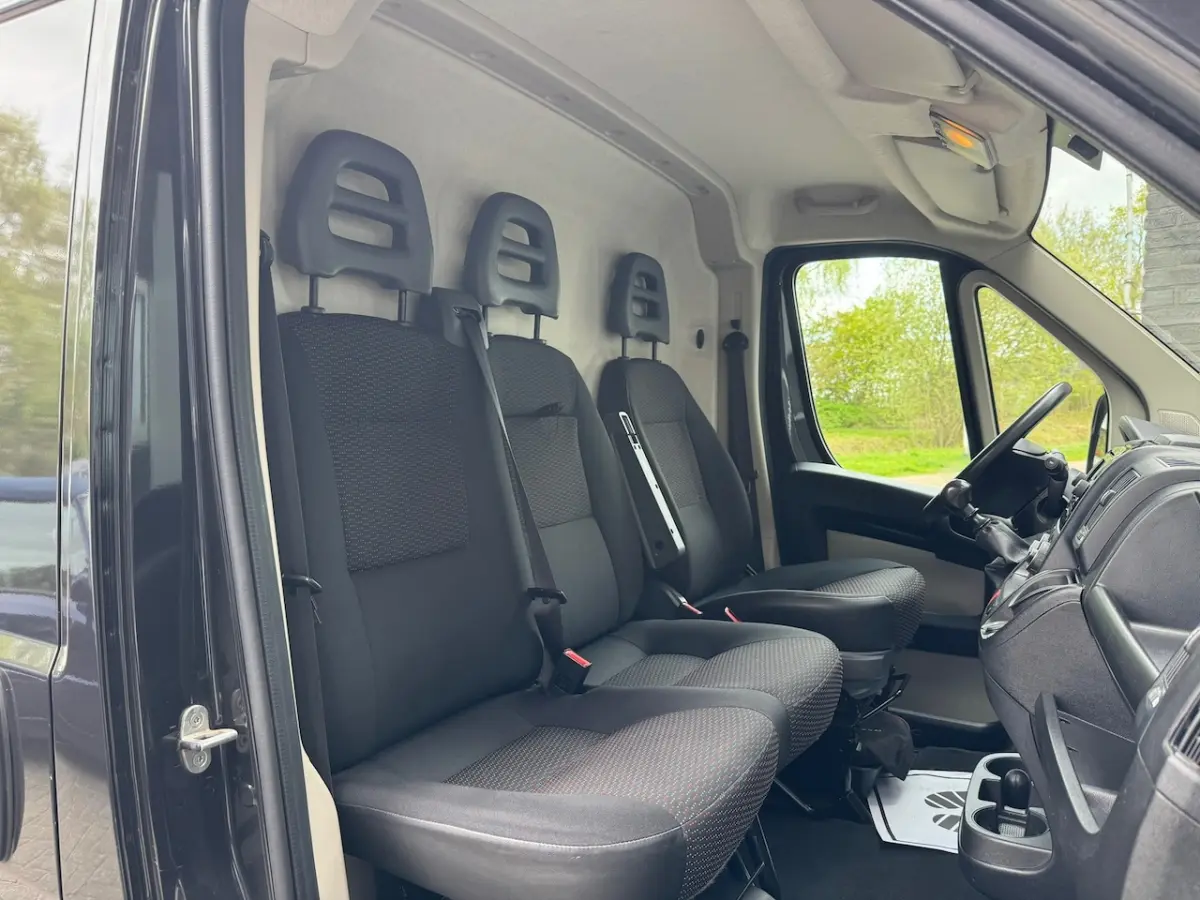 330 2.0 BlueHDI L1H1 Premium Pack 2x Schuifdeur, Navi, Camera, Cruise, NAP