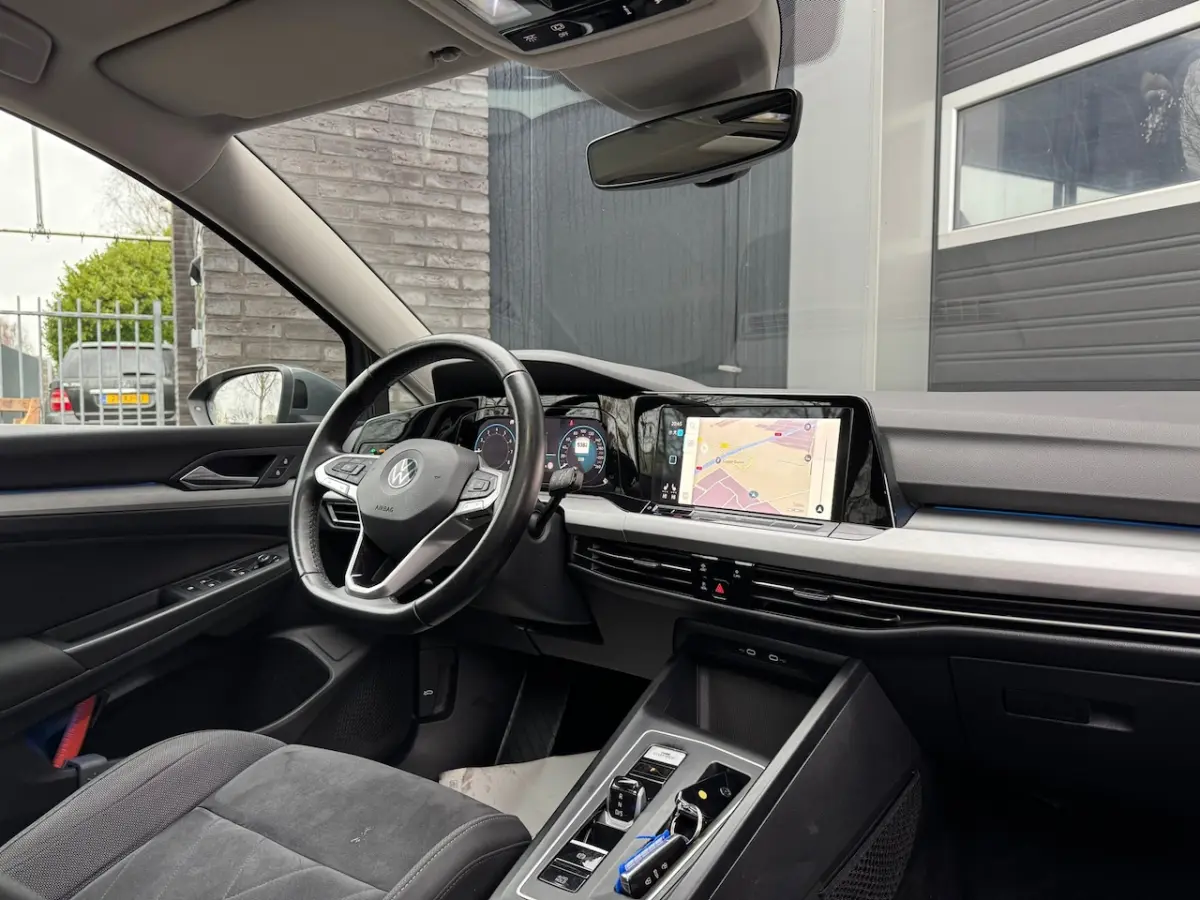 1.0 eTSI DSG Life Pano, Adaptive Cruise, Keyless, Dodehoek, Camera