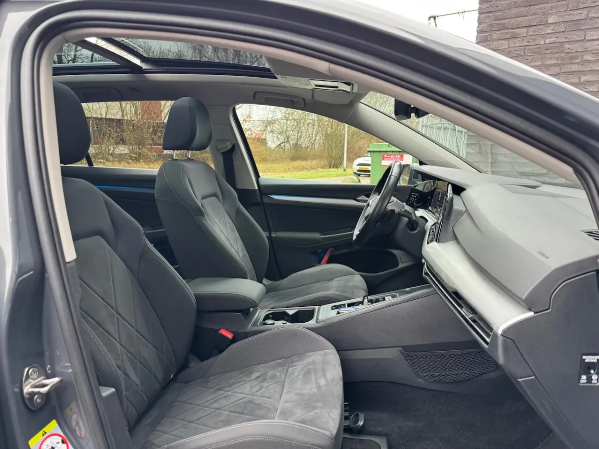 1.0 eTSI DSG Life Pano, Adaptive Cruise, Keyless, Dodehoek, Camera