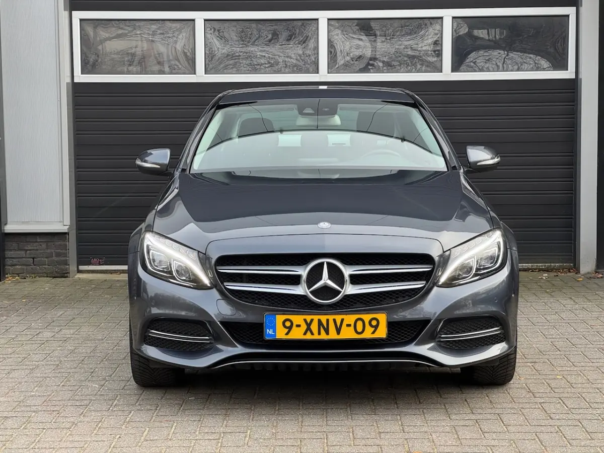 180 Ambition Xenon/Led, Navi, Cruise, Climate Control, NAP