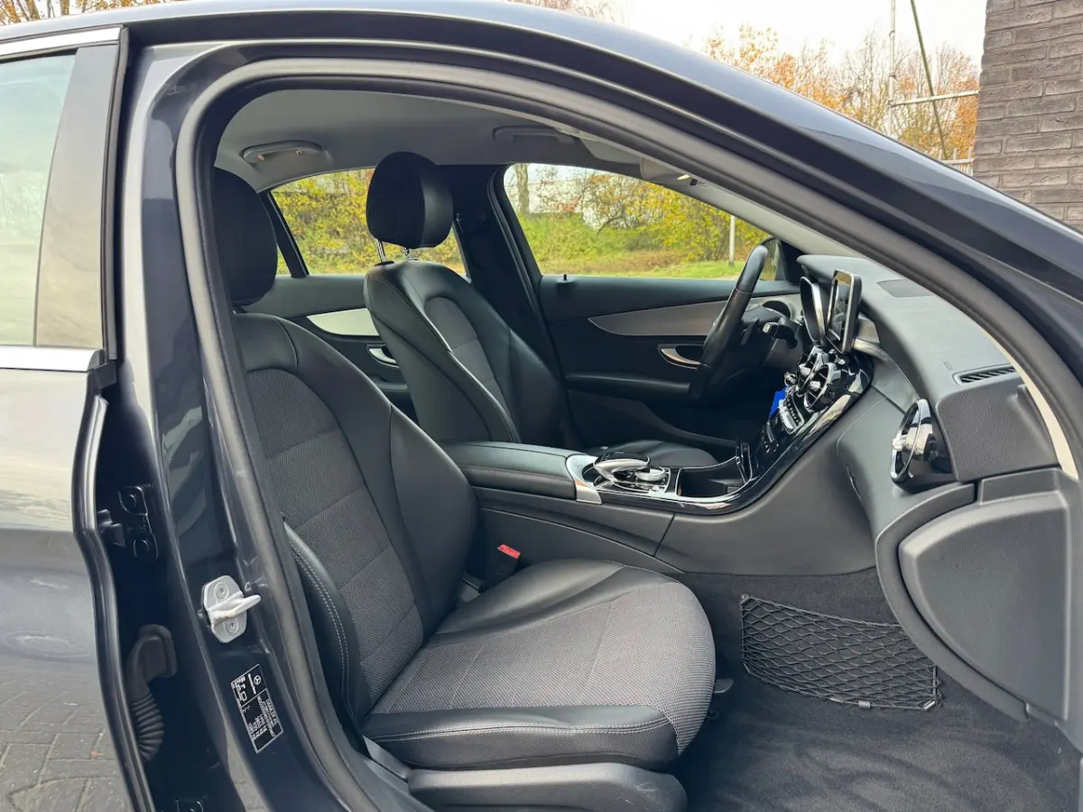 180 Ambition Xenon/Led, Navi, Cruise, Climate Control, NAP