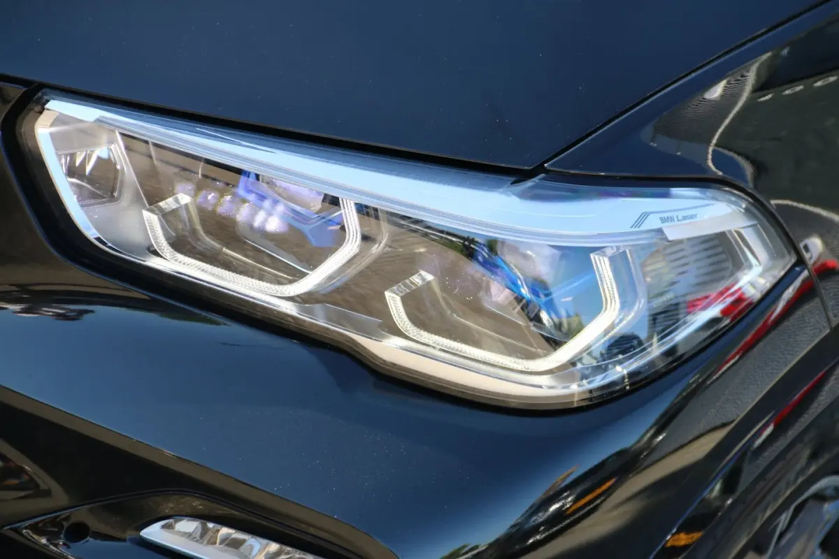 XDrive45e High Executive M-PAKKET PANO VOL