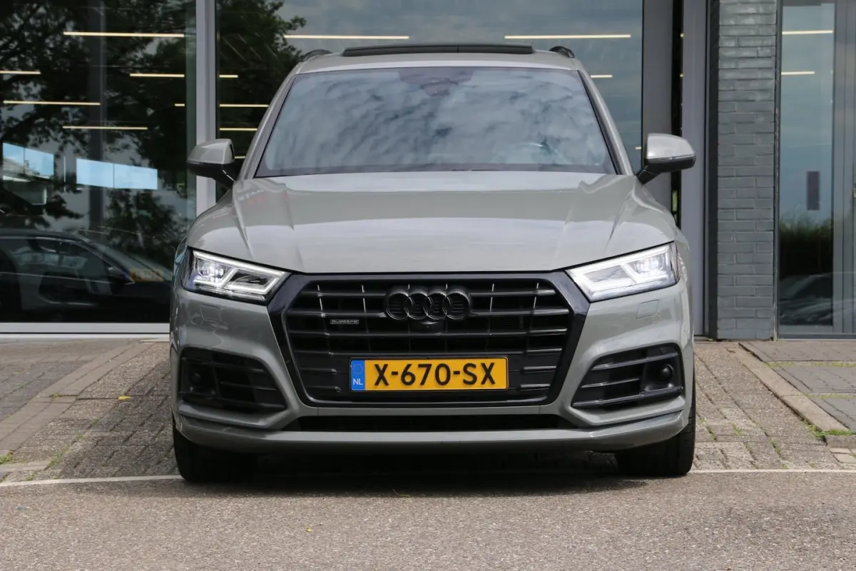 55 TFSI e quattro Competition PANO-DAK