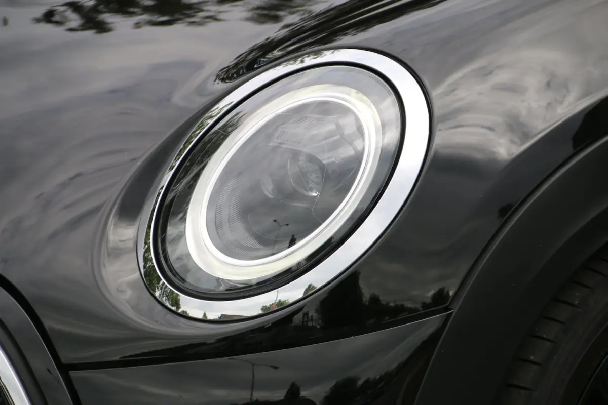 Business Edition 33 kWh SOH 95, 4%