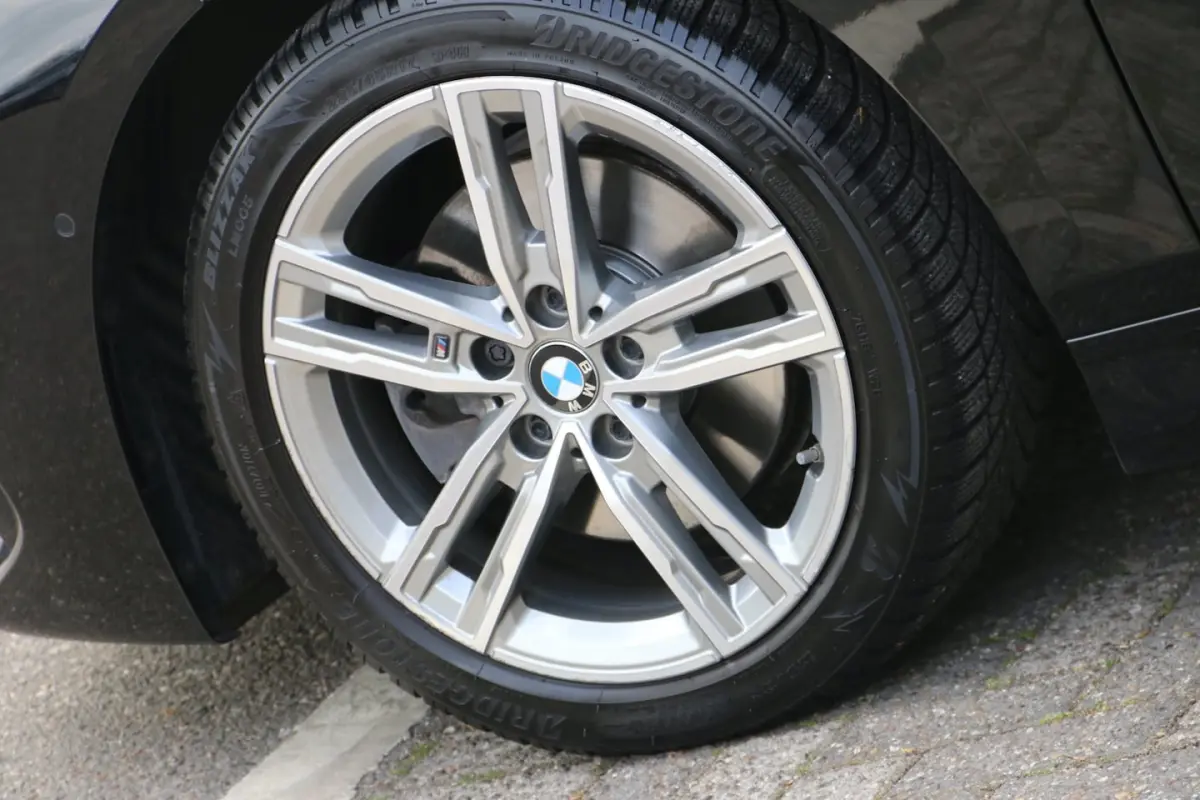 118i Business Edition M-PAKKET DEALER OND. NL-AUTO NAP