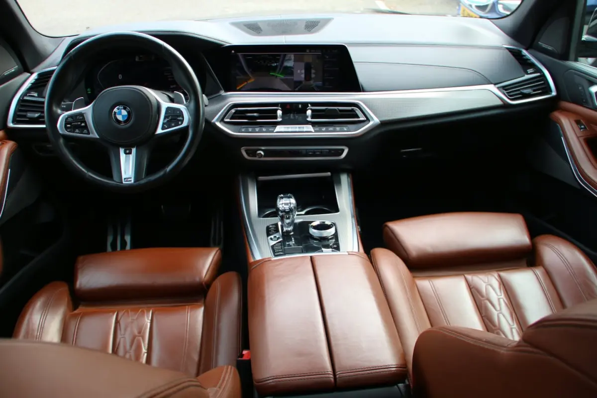 XDrive40i High Executive 7p. M-PAKKET PANO-DAK NL-AUTO NAP