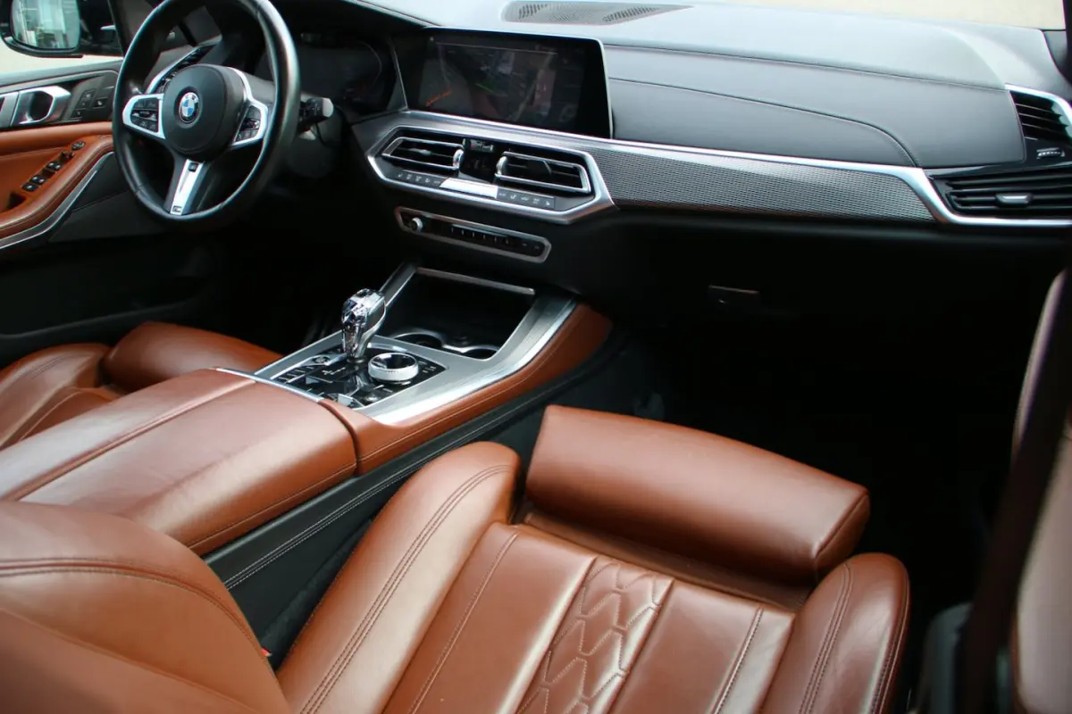 XDrive40i High Executive 7p. M-PAKKET PANO-DAK NL-AUTO NAP