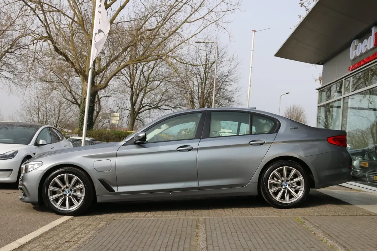 530e iPerformance High Executive