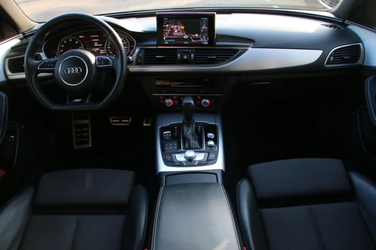 1.8 TFSI ultra Advance Sport DEALER OND. NL-AUTO