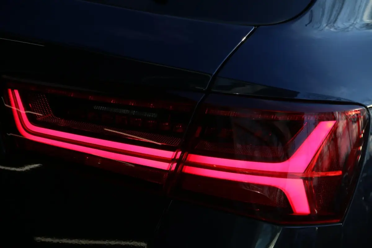 1.8 TFSI ultra Advance Sport DEALER OND. NL-AUTO