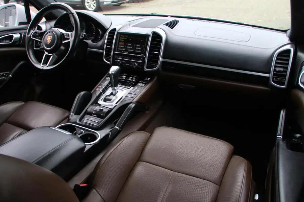 3.0 S E-Hybrid DEALER OND. PANO-DAK NAP