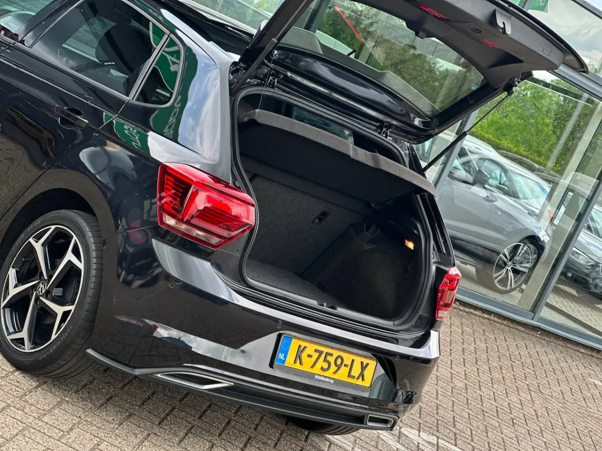 1.0 TSI Highline Business R-LINE/Digital Cockpit/APP-CONNECT/NL-AUTO NAP