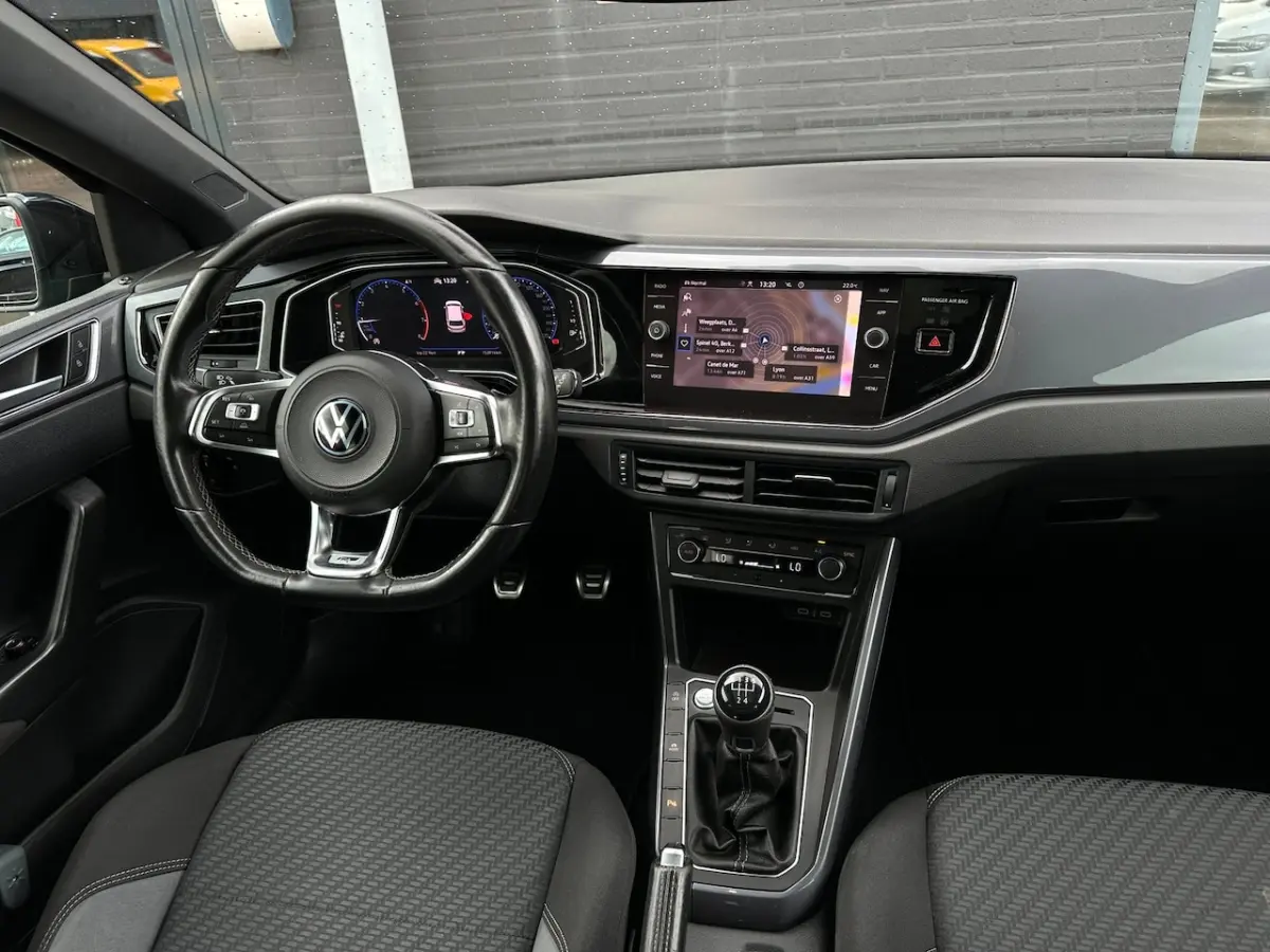1.0 TSI Highline Business R-LINE/Digital Cockpit/APP-CONNECT/NL-AUTO NAP