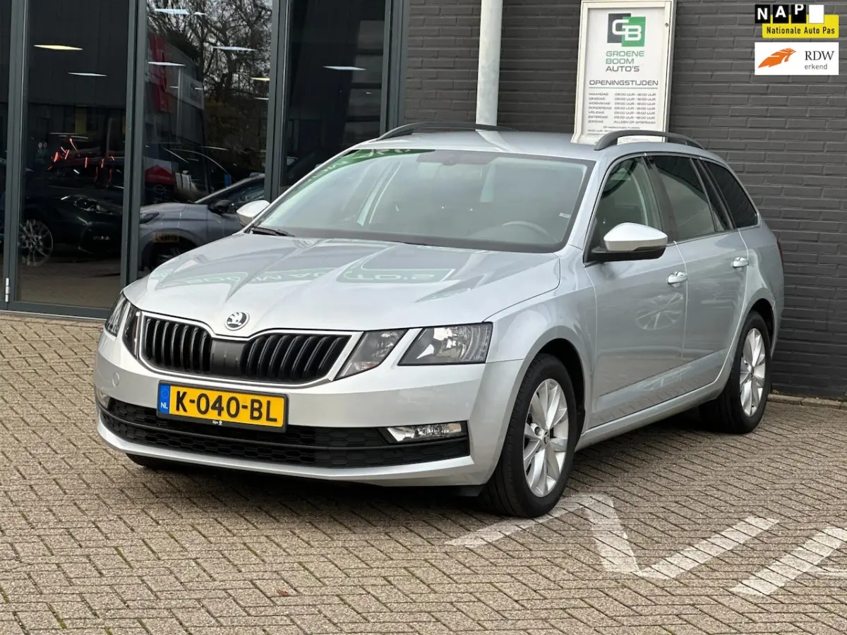1.0 TSI Greentech Business Edition/1STE EIG/CARPLAY/NL-AUTO NAP