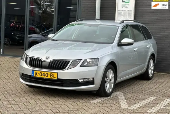 1.0 TSI Greentech Business Edition/1STE EIG/CARPLAY/NL-AUTO NAP